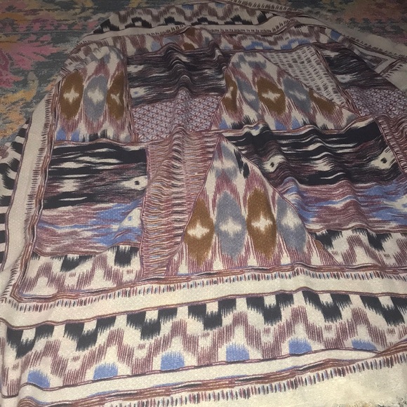 NWT Tres Luxe Navajo Print wrap - Picture 4 of 11